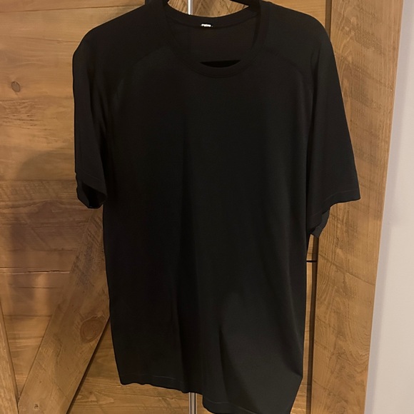 lululemon athletica Other - lululemon athletica Classic Black Tee